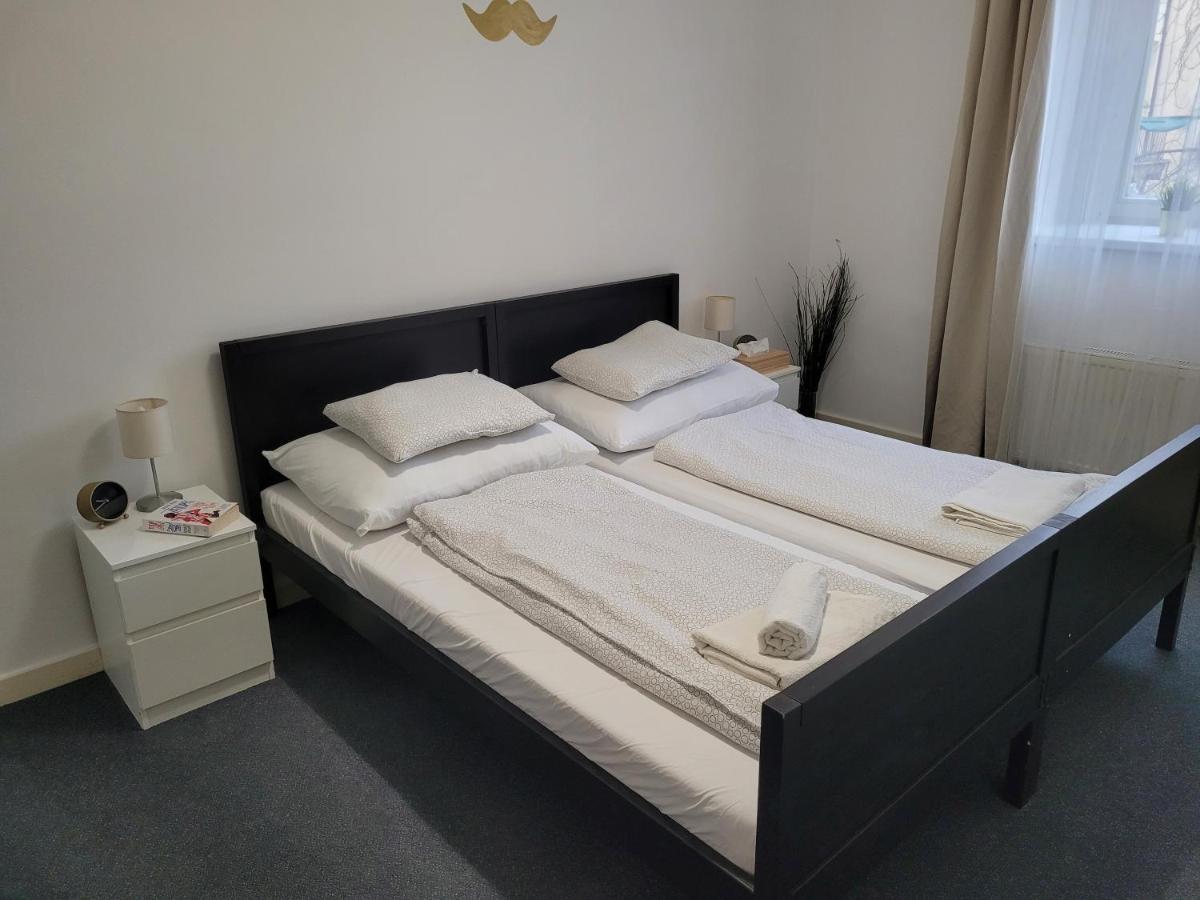 Little Tom Apartmán